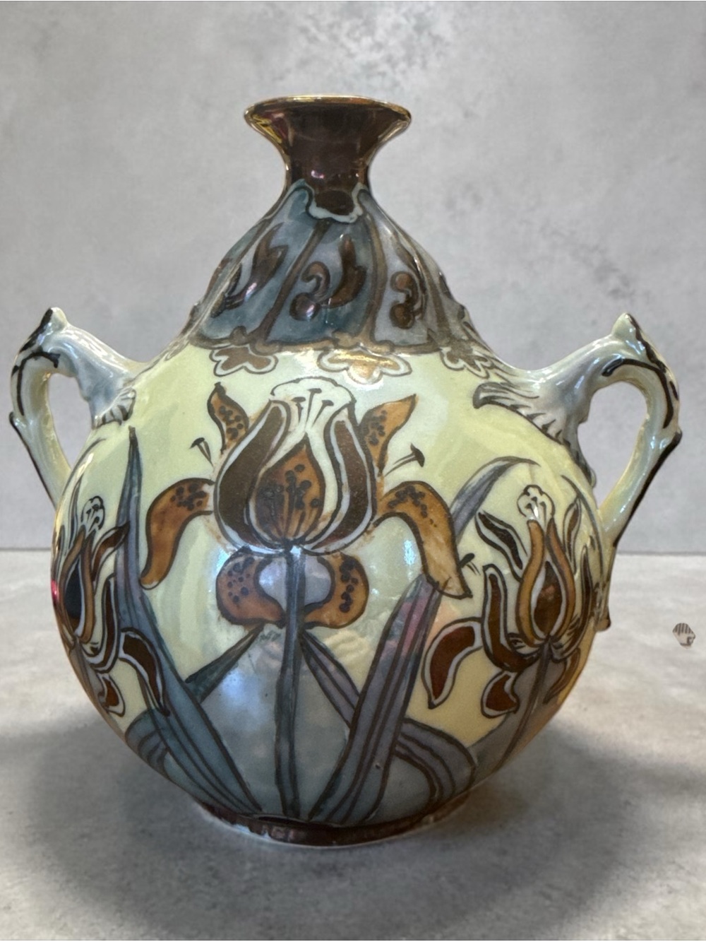 Antique Art Nouveau Iris Vase Ernst Wahliss Amphora Zsolnay Style 6.5”